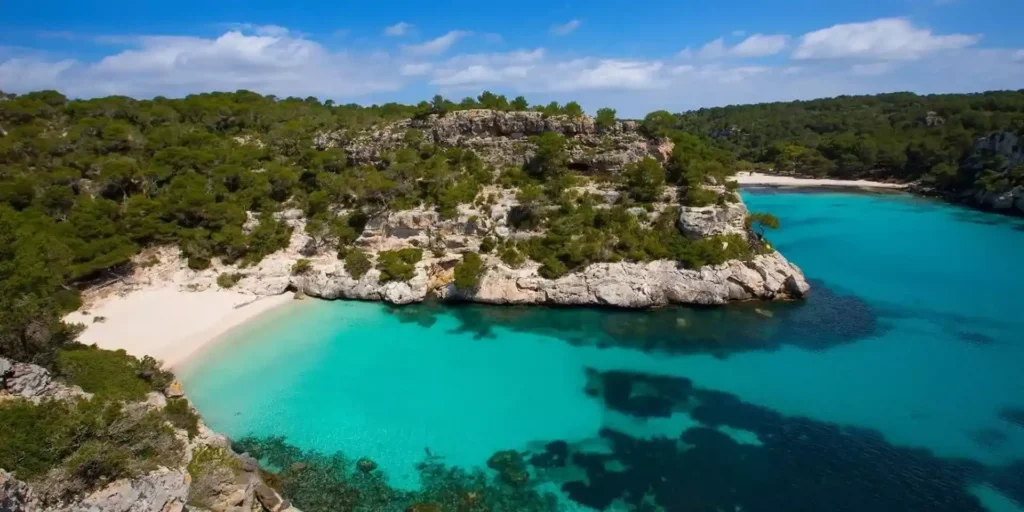 Cala Macarella y Macarelleta Los pueblos más bonitos de Menorca
